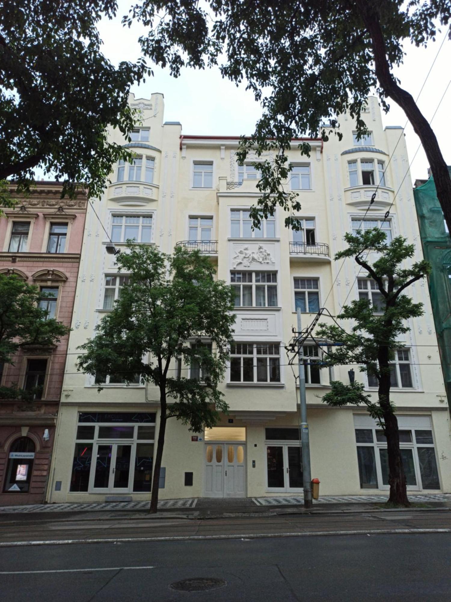 New Modern-style With Balcony In The 2 Apartament